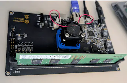 Тестовая платформа Antmicro DDR5 RDIMM FPGA